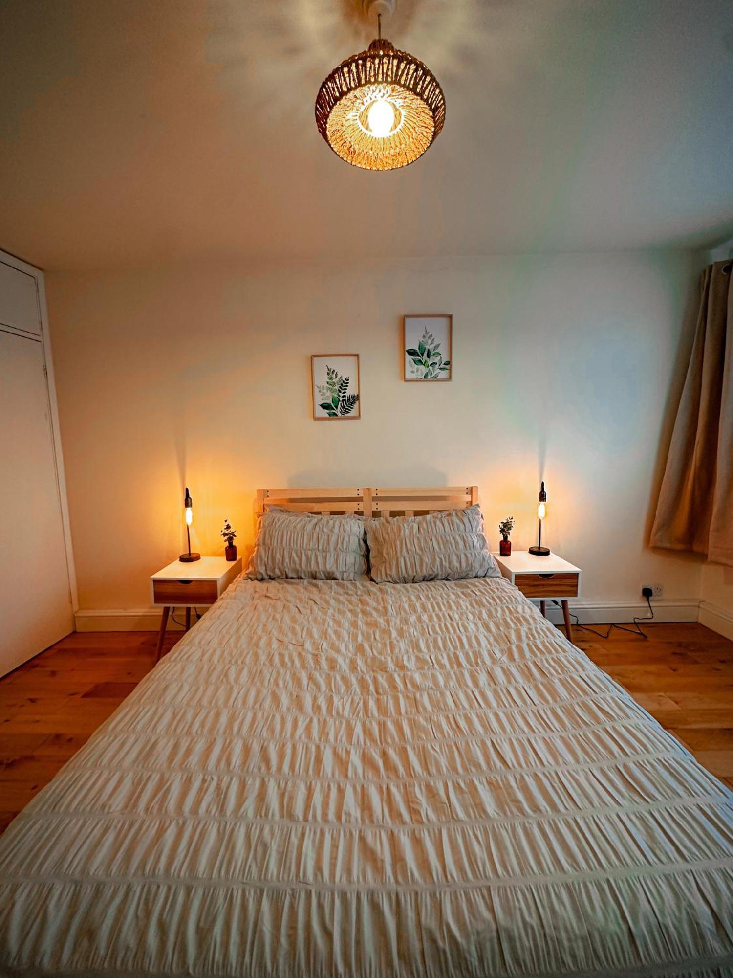 Bright & Spacious Split Level Flat In Kennington London Exteriör bild